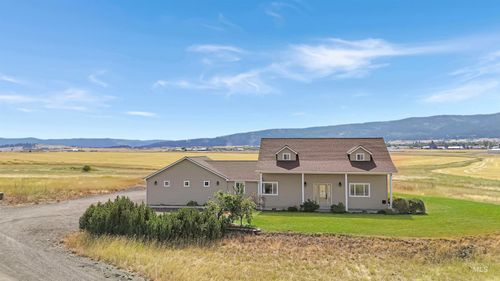 148 Meadow Grass Loop, Grangeville, ID, 83530-5344 | Card Image