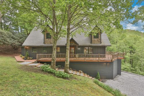 453 Bright Mountain Rd, Cullowhee, NC, 28723-8733 | Card Image