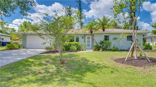 1682 S Flossmoor Rd, FORT MYERS, FL, 33919-6407 | Card Image