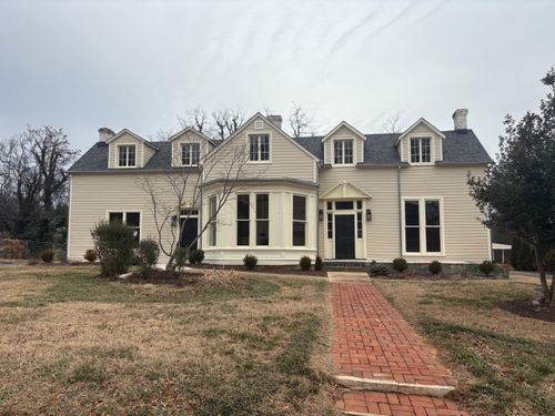 406 N Broad St, Salem, VA, 24153-3728 | Card Image