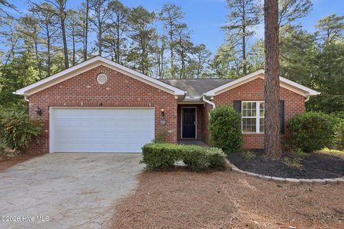 14 Juniper Ln, Pinehurst, NC, 28374-8001 | Card Image