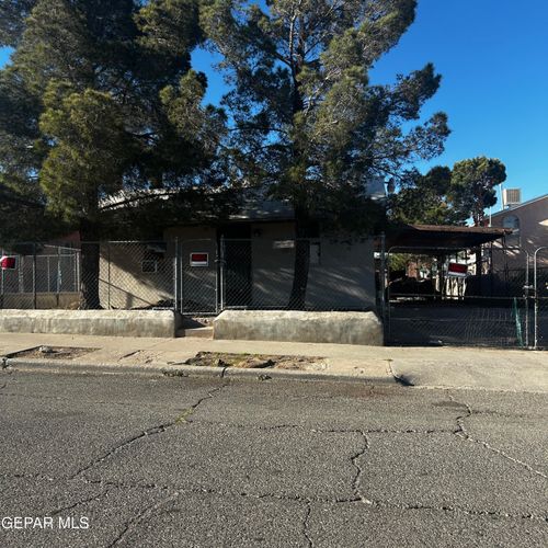 3825 Pierce Avenue, El Paso, TX, 79930 | Card Image