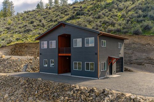 42840 Buckhorn Rd N, Deer Meadows, WA, 99122-9471 | Card Image