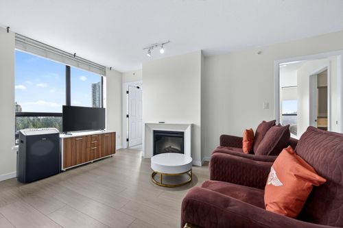 1706-2982 Burlington Dr, Coquitlam, BC, V3B0B3 | Card Image