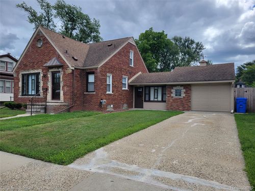 8222 Hupp Ave, Warren, MI, 48089-2337 | Card Image