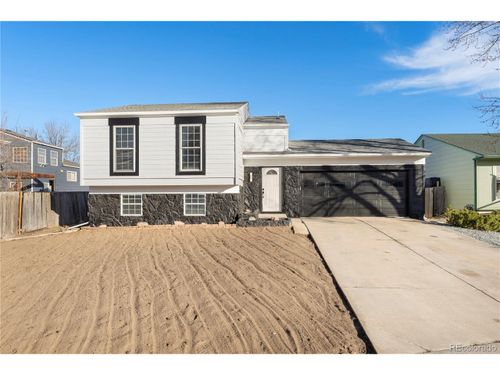 1782 Danube Ct, Aurora, CO, 80011-5245 | Card Image