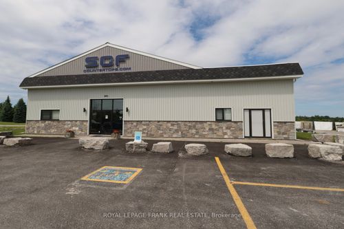 2075 Davis Rd, Cavan Monaghan, ON, K9J0G5 | Card Image