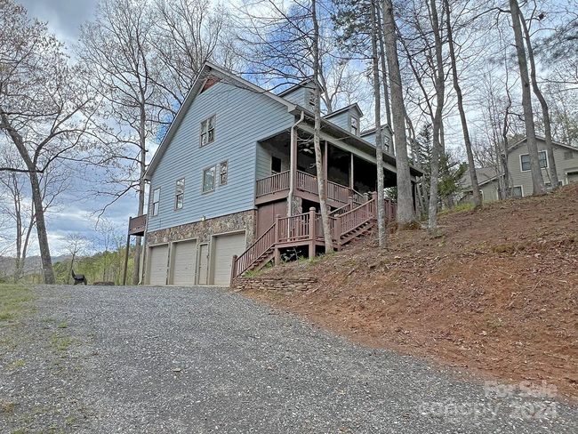 686 Fontana View Rd, House other with 4 bedrooms, 4 bathrooms and null parking in Bryson City NC | Image 5