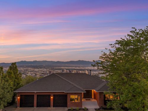 1038 E Northbonneville Dr, Salt Lake City, UT, 84103-4003 | Card Image