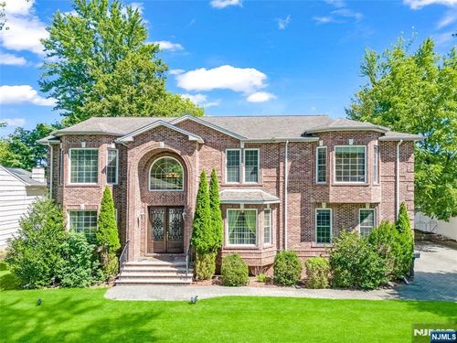 58 Van Horn St, Demarest, NJ, 07627-1414 | Card Image