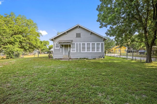 Back of house | Image 15