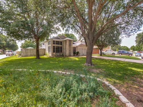 3335 Kelley Drive, Grand Prairie, TX, 75052 | Card Image