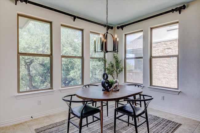 22020 Verbena Pkwy, House other with 5 bedrooms, 4 bathrooms and 3 parking in Spicewood TX | Image 6