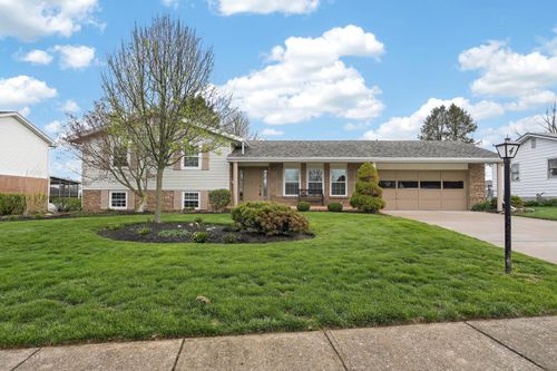 4 Brookside Ct, Washington Court House, OH, 43160-2301 | Card Image