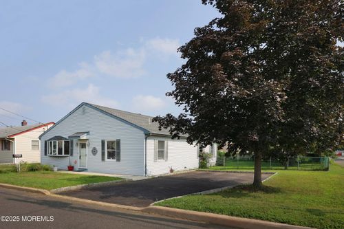 358 Shadynook St, Keyport, NJ, 07735-5143 | Card Image