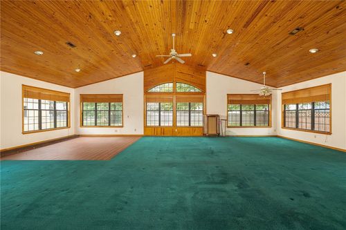 1719 Ridgeview Dr, Springdale, AR, 72762-2139 | Card Image