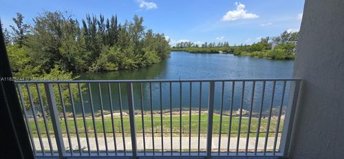 apt-214-8240 Sw 210th St, Cutler Bay, FL, 33189-3492 | Card Image