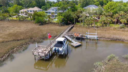 2324 Darts Cove Way, Mount Pleasant, SC, 29466-8119 | Card Image