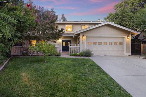 1231 Antelope Ave, Davis, CA, 95616-5910 | Card Image