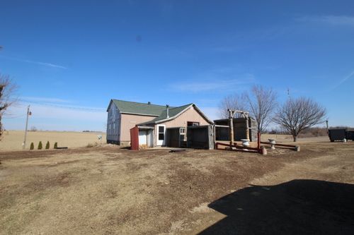 15210 Murphy Rd, WINNEBAGO, IL, 61088-9225 | Card Image