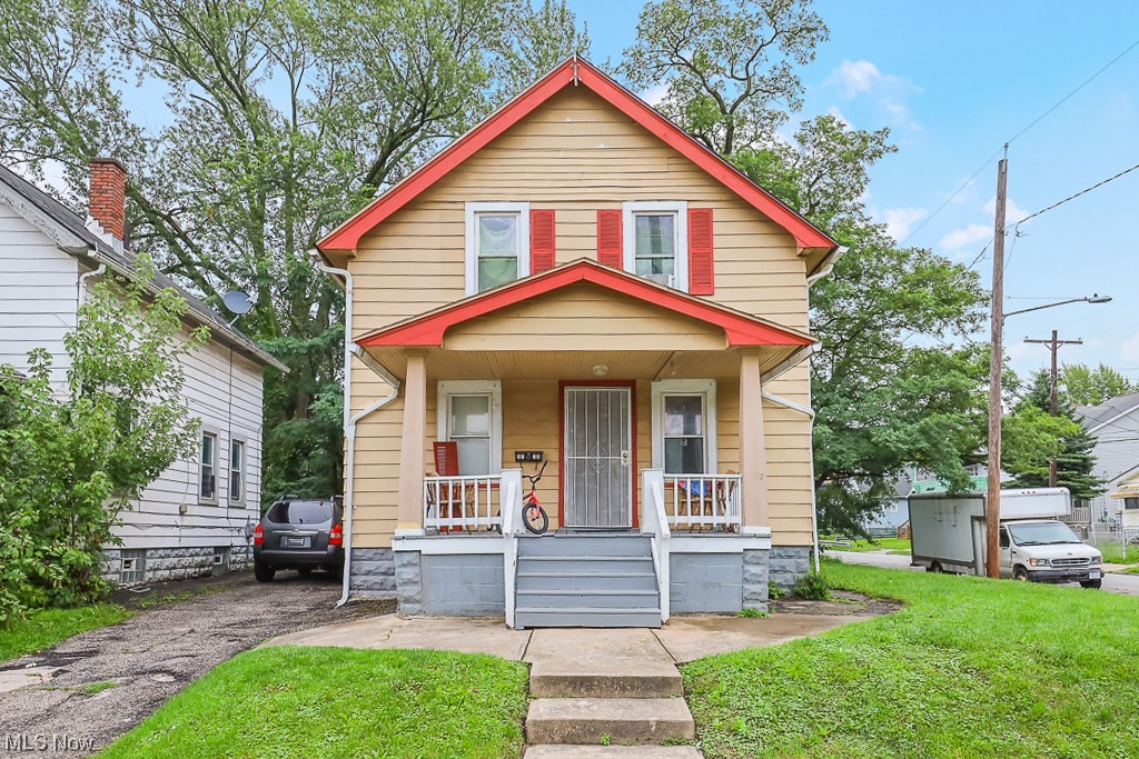 103rd St, Cleveland, OH 44105