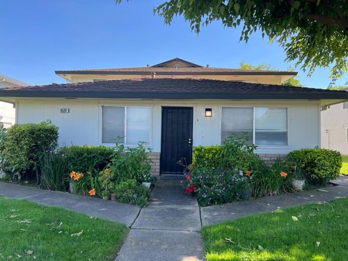 1-9524 Emerald Park Dr, Elk Grove, CA, 95624-2358 | Card Image