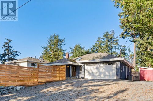 1374 Pilot Way, Nanoose Bay, BC, V9P9B8 | Card Image