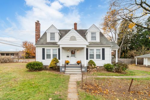 264 Lake Ave, Bristol, CT, 06010-7324 | Card Image