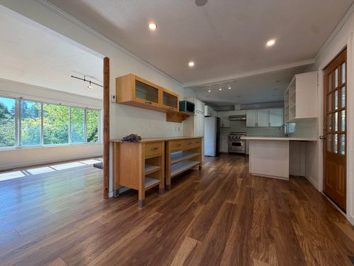 1009 Walalee Drive, Delta, BC, V4M2L9 | Card Image