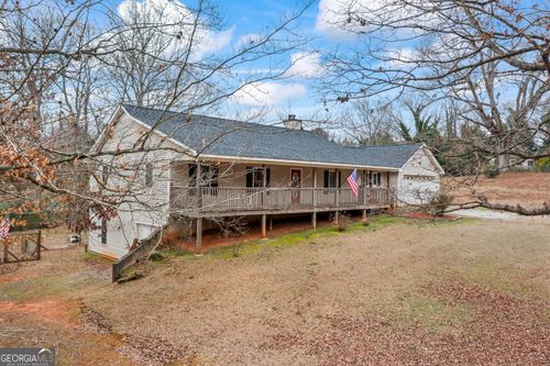 529 Veterans Dr, Danielsville, GA, 30633-6827 | Card Image