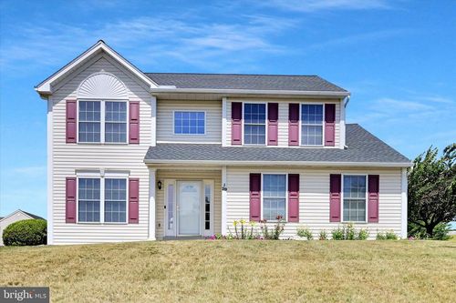 29 Walnut Dr E, BERNVILLE, PA, 19506-9598 | Card Image