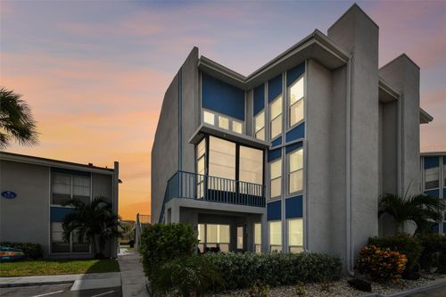 apt-e-315 Medallion Blvd, MADEIRA BEACH, FL, 33708-1939 | Card Image