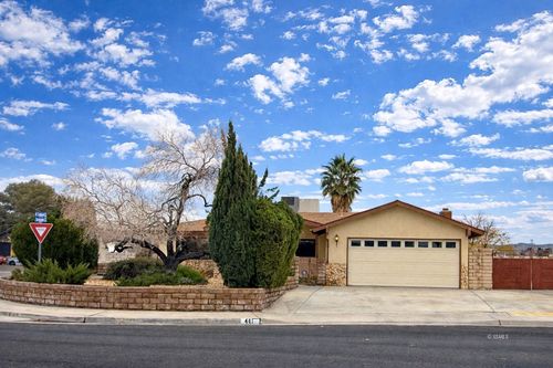 441 Cheyenne Cir, Ridgecrest, CA, 93555-3904 | Card Image