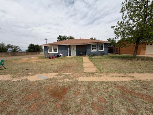 1101 E Reppto St, Brownfield, TX, 79316-5813 | Card Image