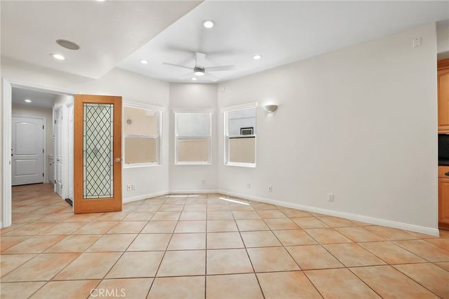 326 6 Th St, House other with 4 bedrooms, 5 bathrooms and 2 parking in Huntington Beach CA | Image 24
