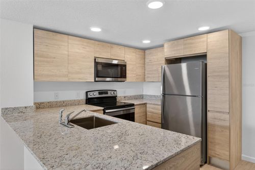 311-1230 Southstation Place, Orlando, FL, 32809 | Card Image