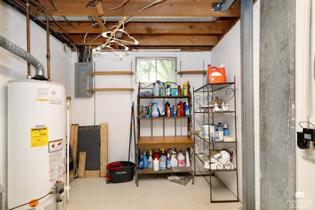5921 Sharm Dr, House other with 3 bedrooms, 2 bathrooms and null parking in Manhattan KS | Image 34