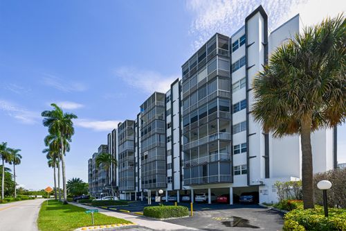 612-400 Diplomat Pkwy, Hallandale Beach, FL, 33009-3763 | Card Image
