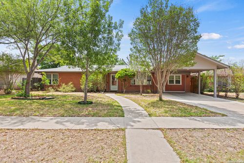 134 Millwood Ln, San Antonio, TX, 78216-6702 | Card Image