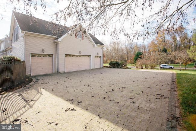 5 Hidden Hollow Dr, House other with 4 bedrooms, 6 bathrooms and null parking in Hamilton NJ | Image 49