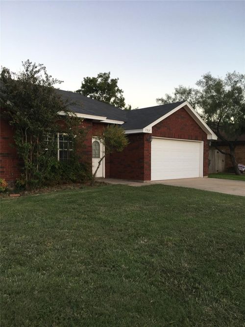 7901 Thompson Pkwy, Abilene, TX, 79606-8408 | Card Image