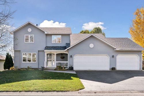 7404 Parkview Dr, Mounds View, MN, 55112-4139 | Card Image