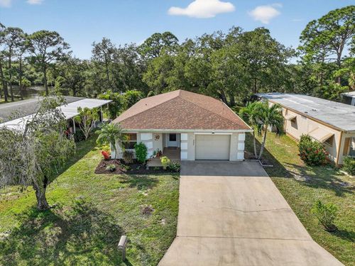 111 Camino Del Rio, Port St Lucie, FL, 34952-2374 | Card Image