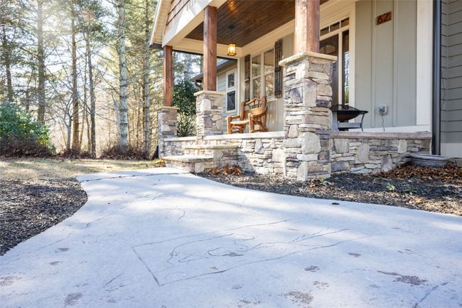 62 Channel View Dr, House other with 4 bedrooms, 5 bathrooms and null parking in Cullowhee NC | Image 11