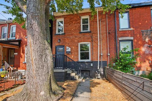 89 Cheever St, Hamilton, ON, L8L5R8 | Card Image