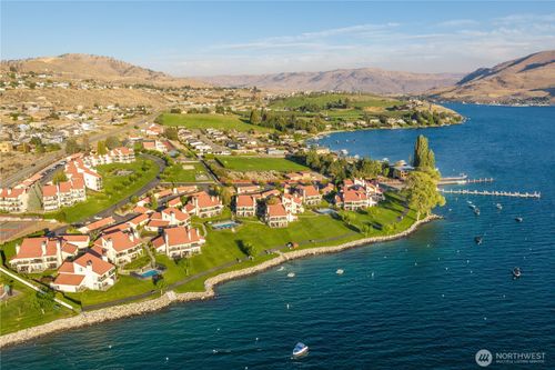17-1-100 Lake Chelan Shores Dr, Chelan, WA, 98816-9868 | Card Image