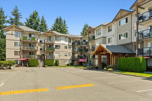 215-2990 Boulder St, Abbotsford, BC, V2T3P8 | Card Image