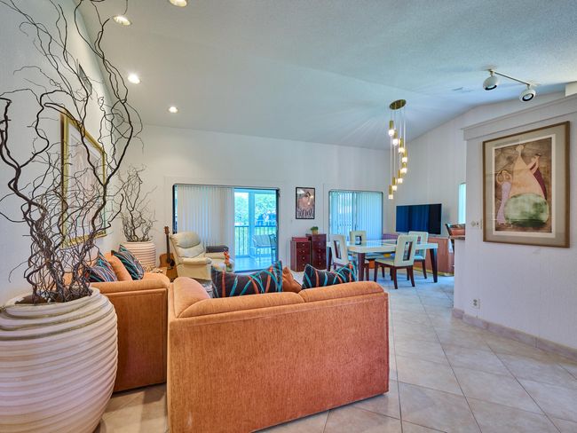 APT-202 - 10828 Lake Palm Ln, Condo with 3 bedrooms, 2 bathrooms and null parking in Boynton Beach FL | Image 26