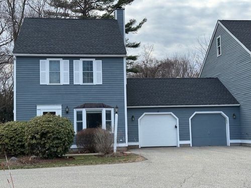 25-25 Whittier Meadows Dr, Amesbury, MA, 01913-5741 | Card Image