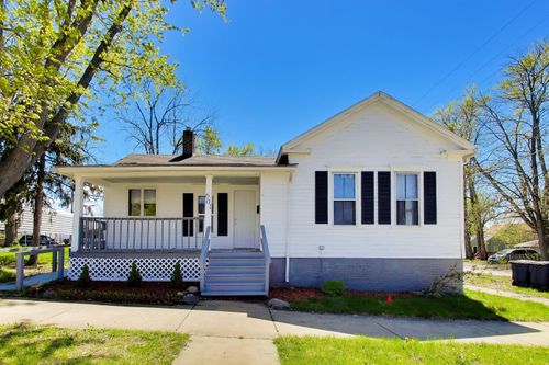 601 E 10th St, Michigan City, IN, 46360-3611 | Card Image